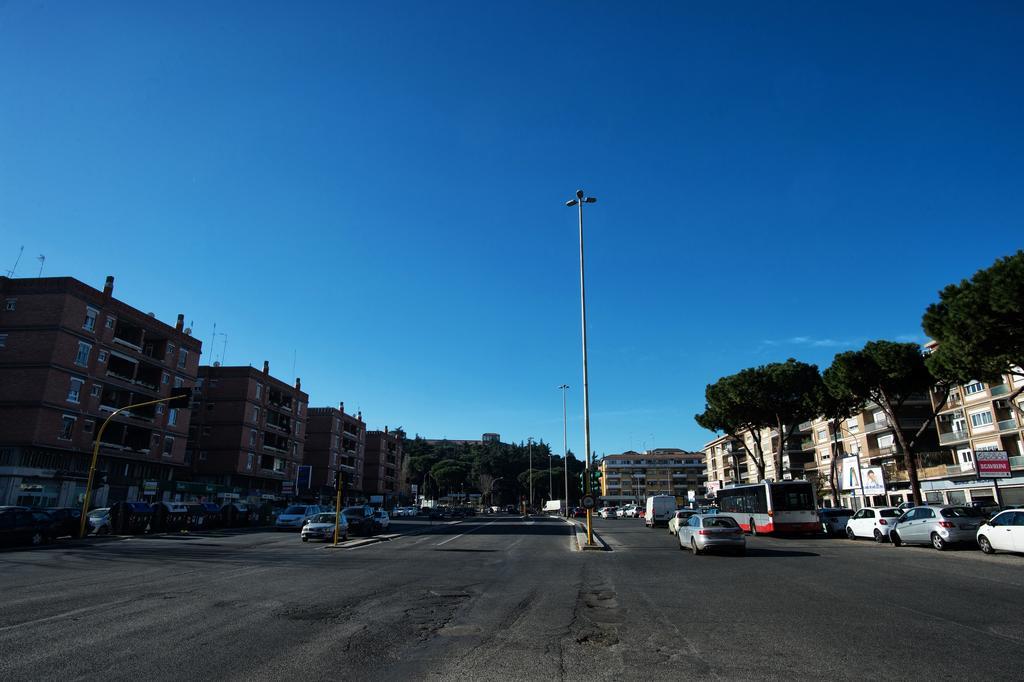 Capone Al Vaticano Rome Luaran gambar